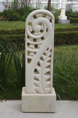 Dale's new beginnings.
After retirement beginnings a new life with new starts and challenges. The fern speaks of the life that has been - and the unfurling frond speaks of the new changes. Happy retirement Dale (SOLD)
