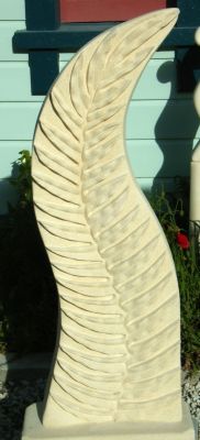 Wavy fern leaf
As a teenager I used to be taken on bush walks by my parents â€“ both of whom were very knowledgeable about plants and trees. They used to argue amongst themselves about specific botanic names and tell me the most amazing things about the plants we passed by. â€œWavy fernâ€ (not its biological name â€“ sorry Mum and Dad) is not a small fern but a large glossy one â€“ which I love the undulating shapes.
