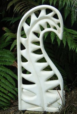Fern
A more delicate lacey look using the design of a fern leaf.
Stands 700mm high without a base
(SOLD)
