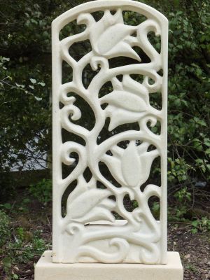 Floral lace
I was really enjoying this piece in my garden, but in November 2011 some scumbag stole this piece and I now have no idea where it could be. If you see it anywhere could you contact me. I would really appreciate getting it back. 
